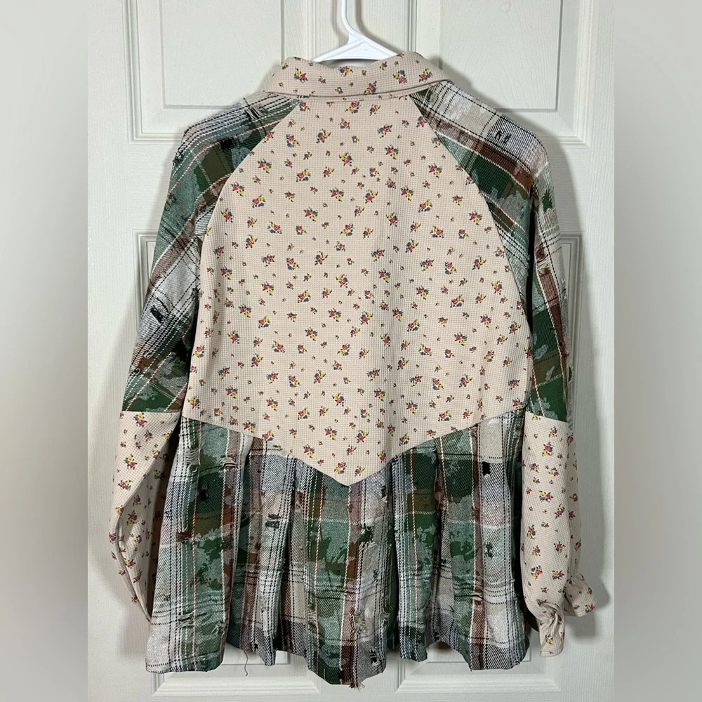 ✨Boho Patchwork Babydoll Top Floral Plaid Mixed Print Button Front - Picture 6 of 6